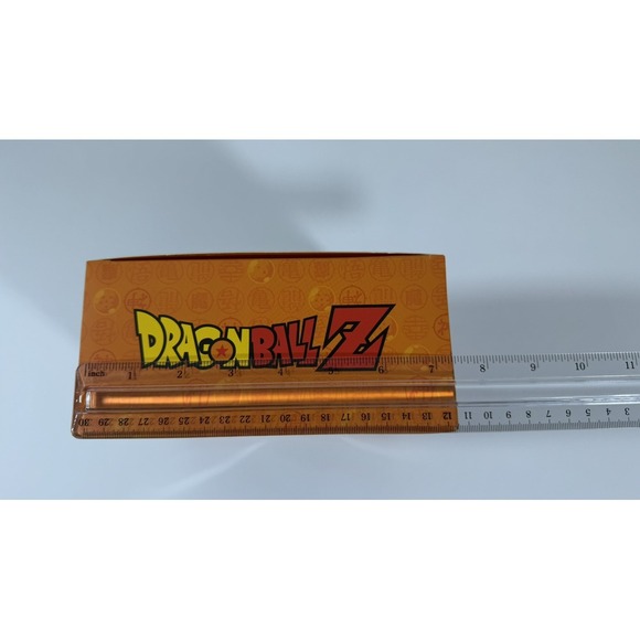 DRAGON BALL Z GIFT SET 12 OZ Mug, Socks, & Keychain -‎ Brand New Sealed - Picture 7 of 8